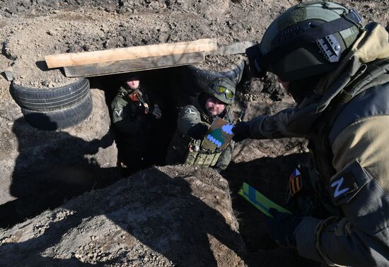 Передача подарков к 23 февраля военным в южном секторе СВО