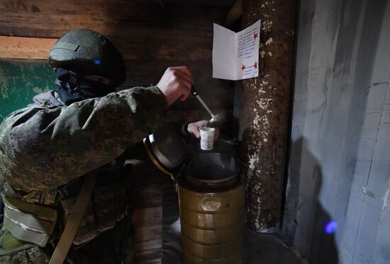 Передача подарков к 23 февраля военным в южном секторе СВО