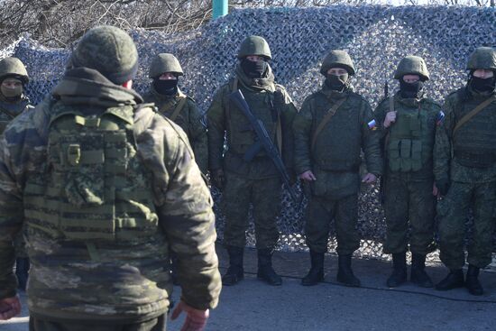 Передача подарков к 23 февраля военным в южном секторе СВО