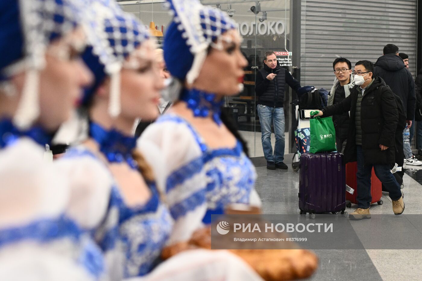 Первая группа туристов из Китая прибыла в Москву