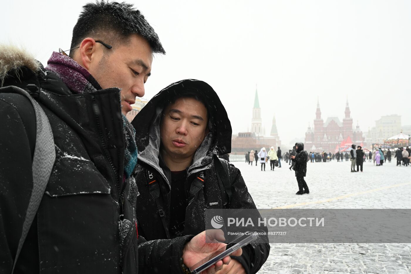 Первая группа туристов из Китая прибыла в Москву