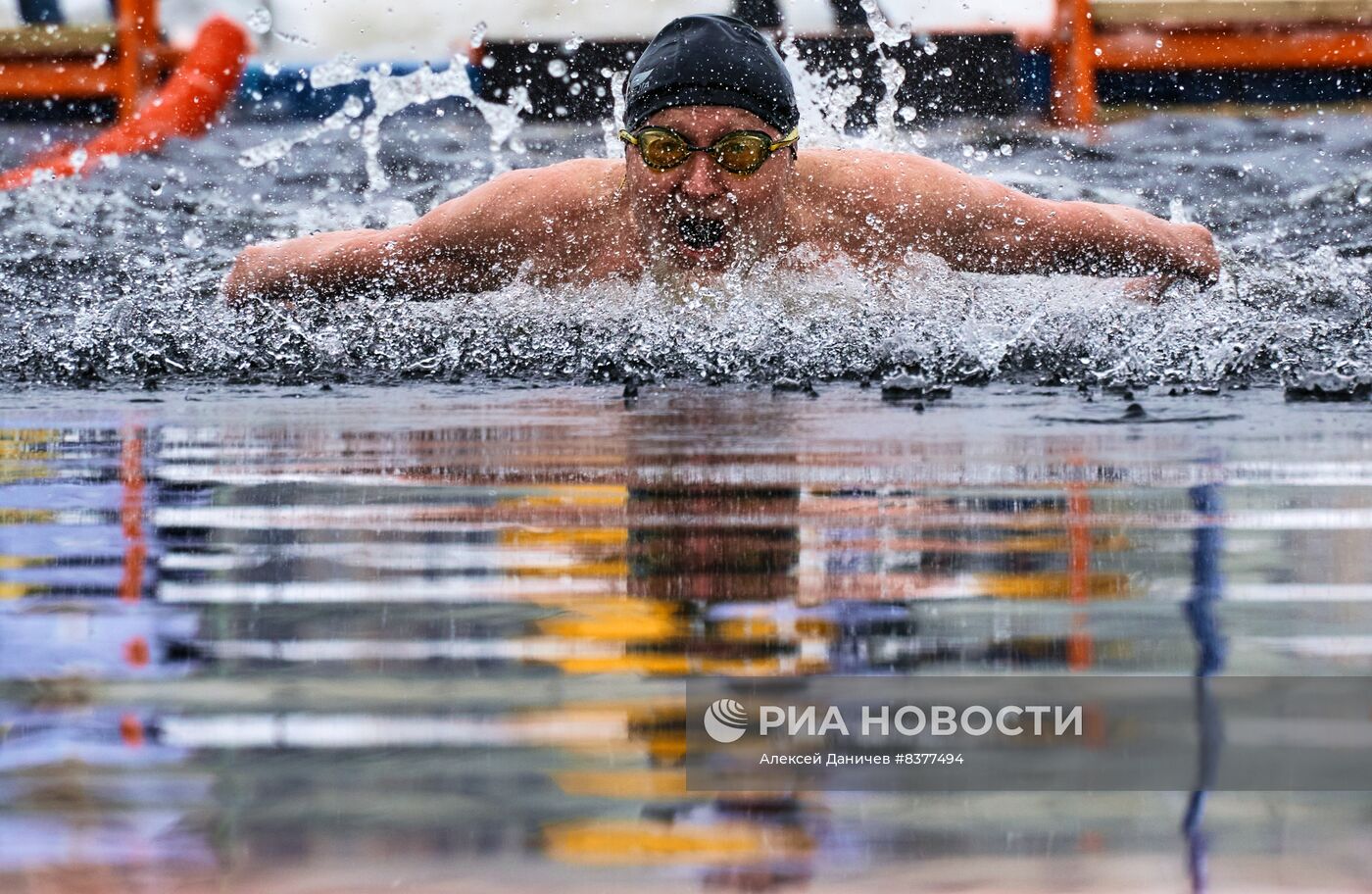 Соревнования по зимнему плаванию Кубок Большой Невы-2023