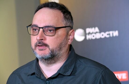 Первый международный фестиваль документального кино "aRTel.doc: Время героев"