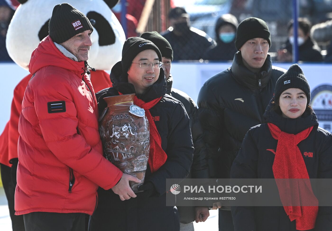 Открытие российско-китайского фестиваля зимних видов спорта. Хоккей на льду Амура открытия 