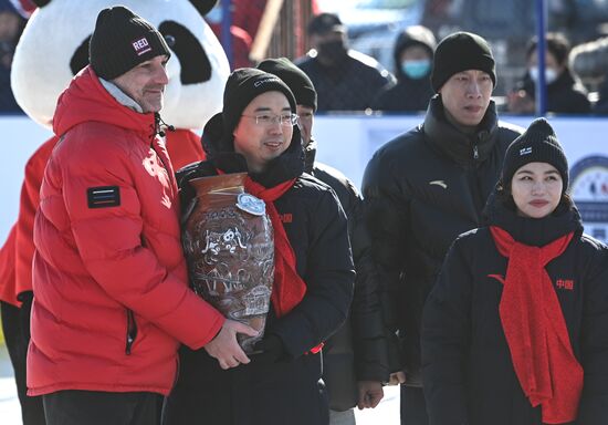 Открытие российско-китайского фестиваля зимних видов спорта. Хоккей на льду Амура открытия 