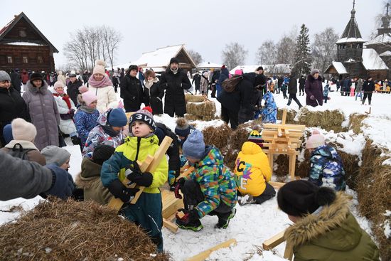 Масленица в Суздале