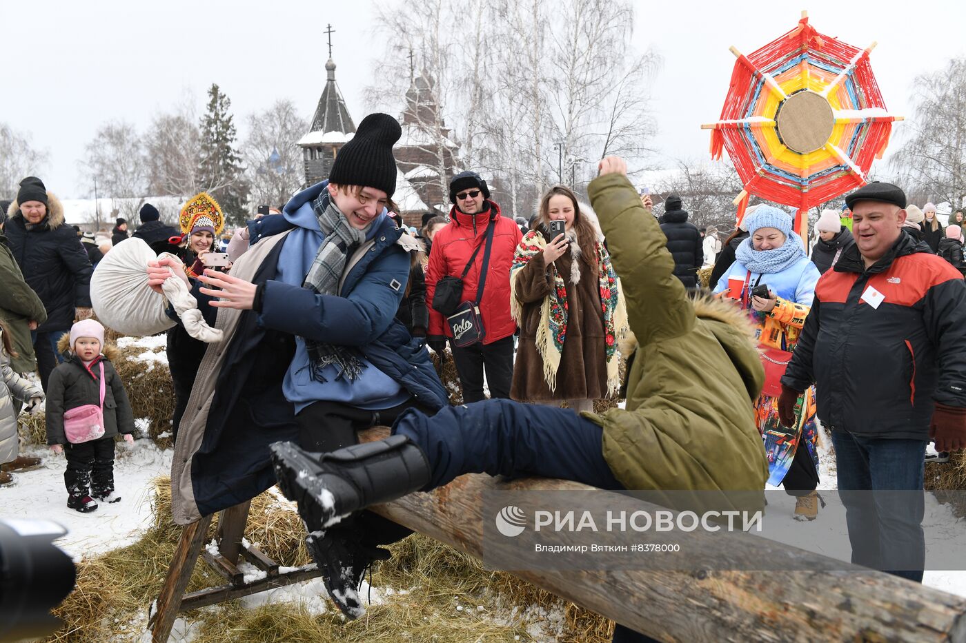 Масленица в Суздале