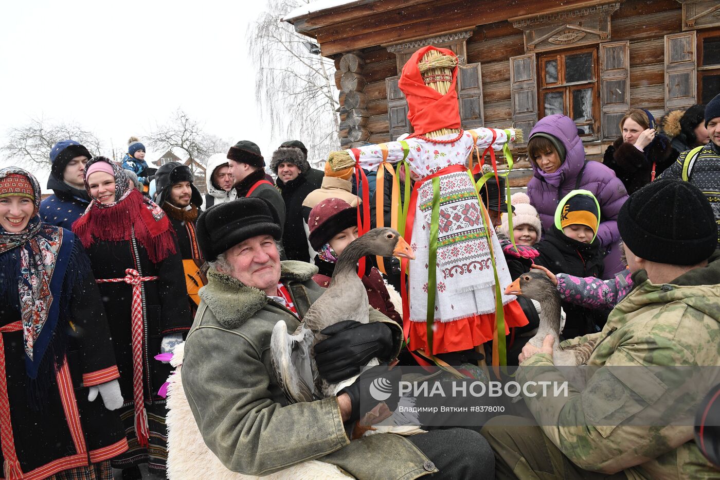 Масленица в Суздале