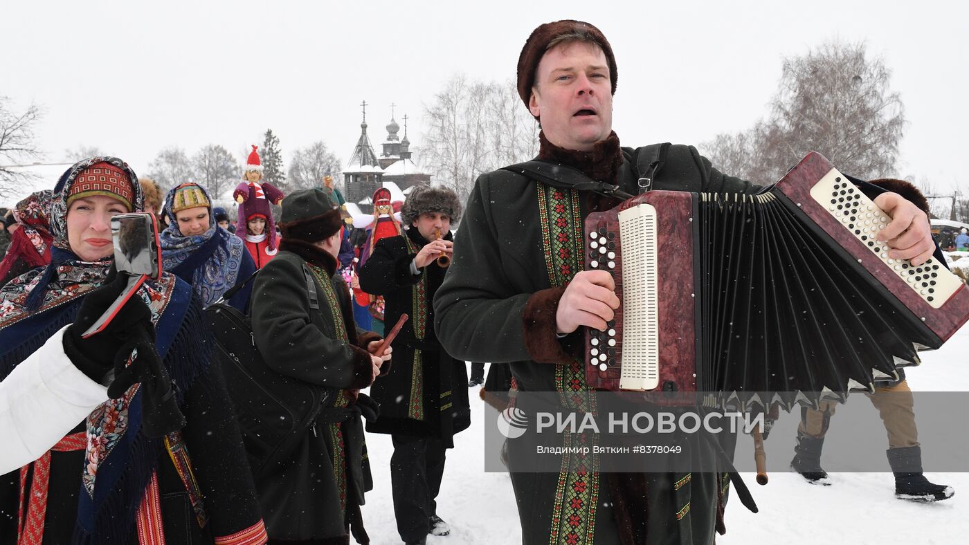 Масленица в Суздале