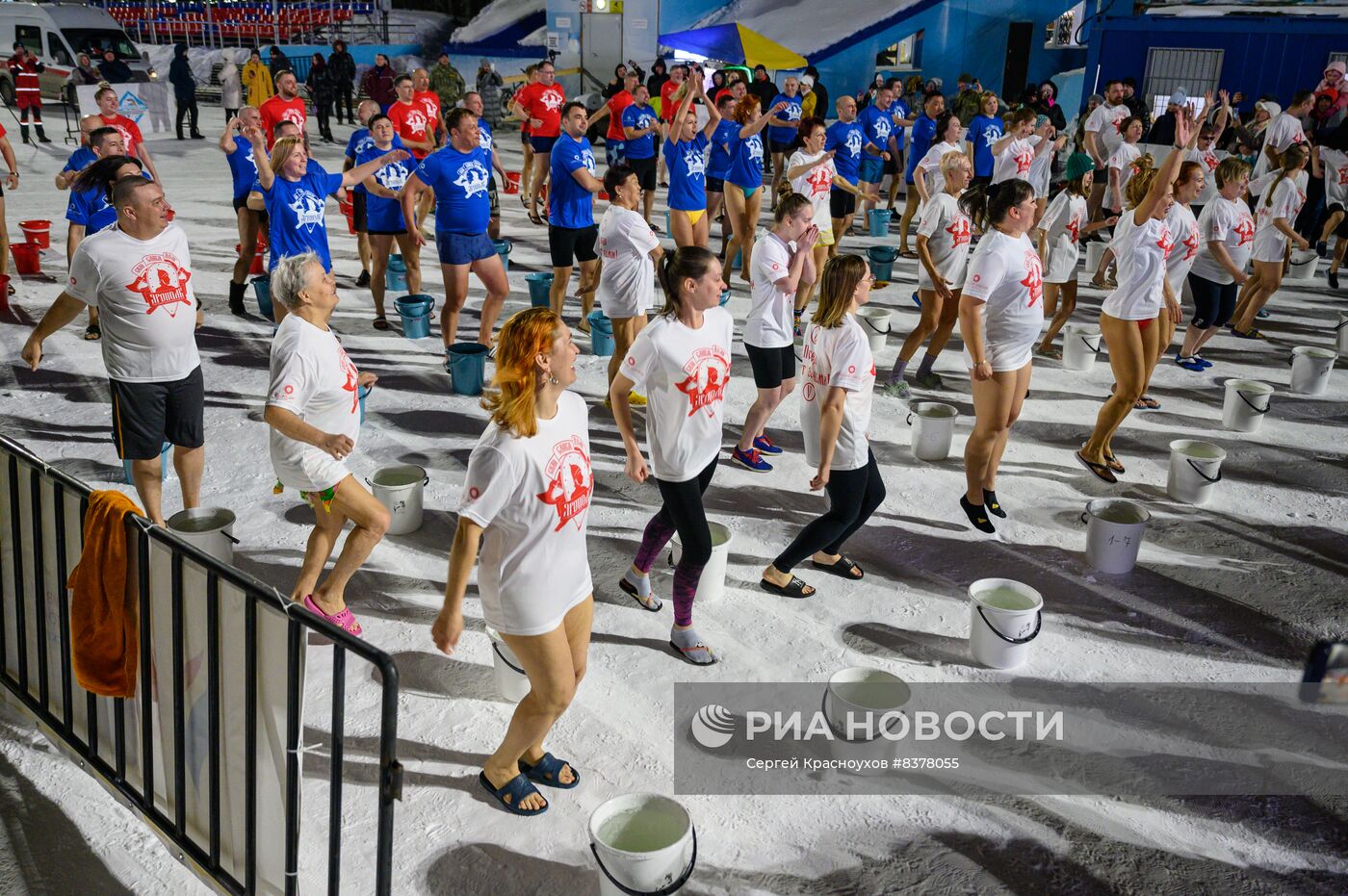 Закаливание моржей на Сахалине