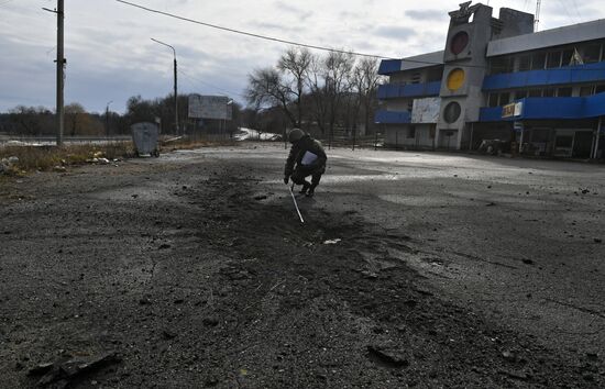 Последствия обстрела автовокзала в с. Васильевка Запорожской области