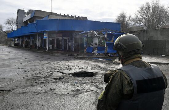 Последствия обстрела автовокзала в с. Васильевка Запорожской области