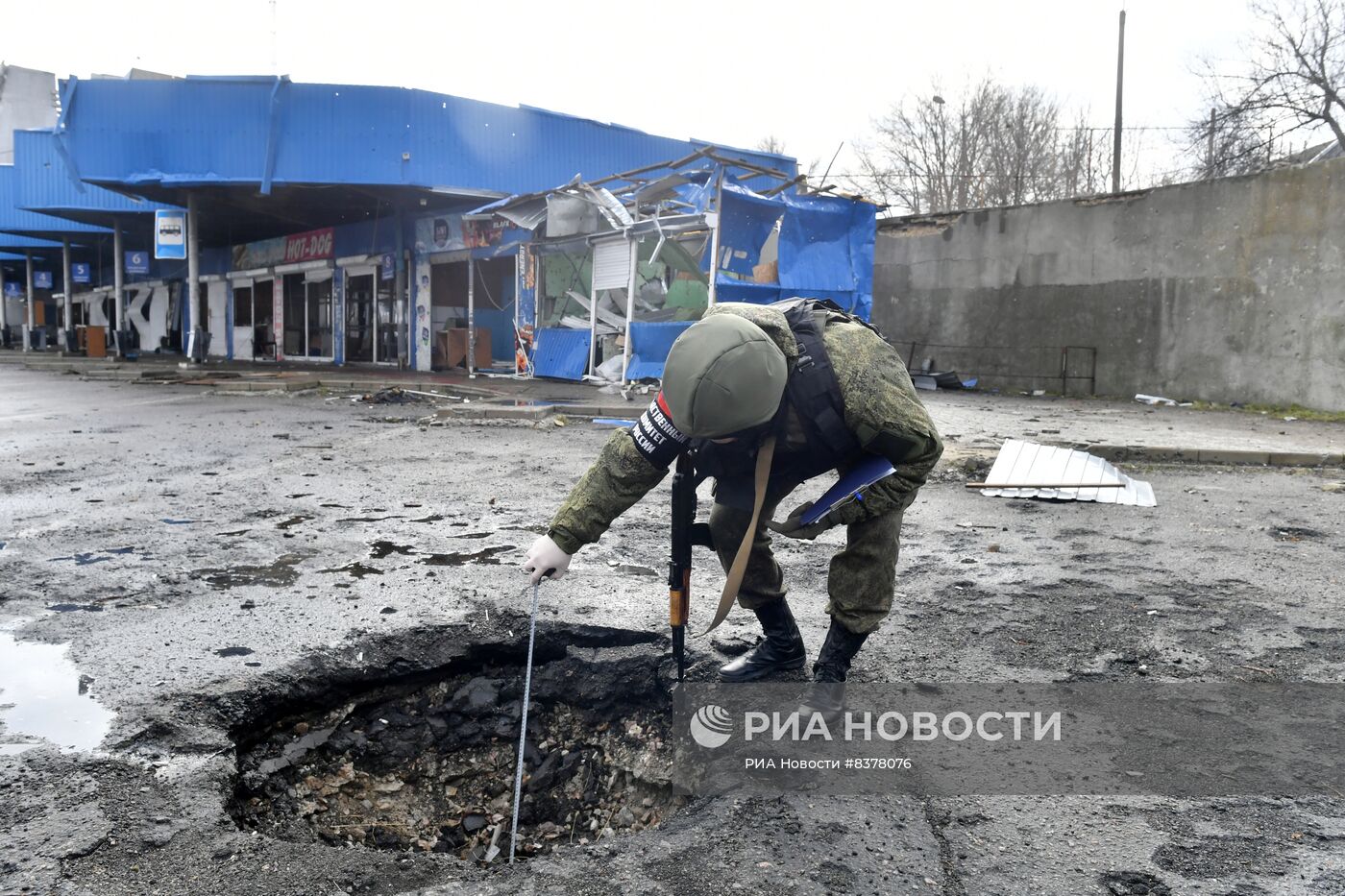 Последствия обстрела автовокзала в с. Васильевка Запорожской области