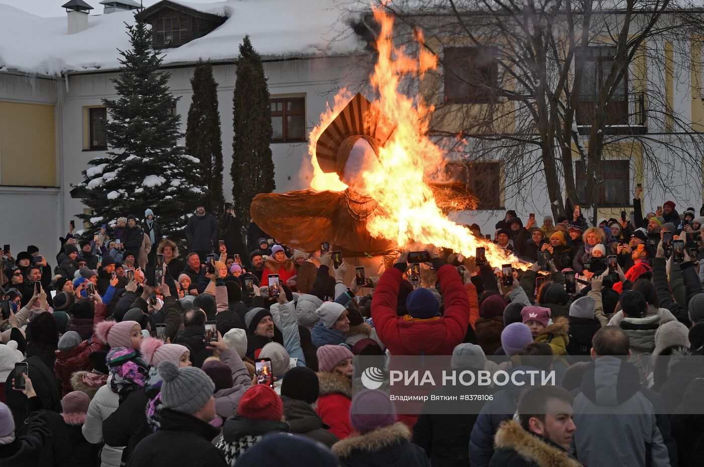 Масленица в Суздале