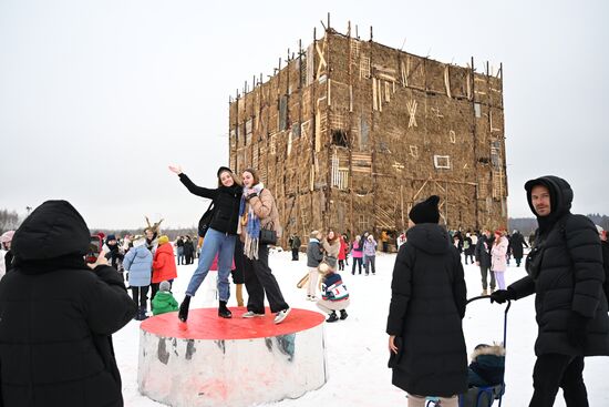 Масленица в Никола-Ленивце