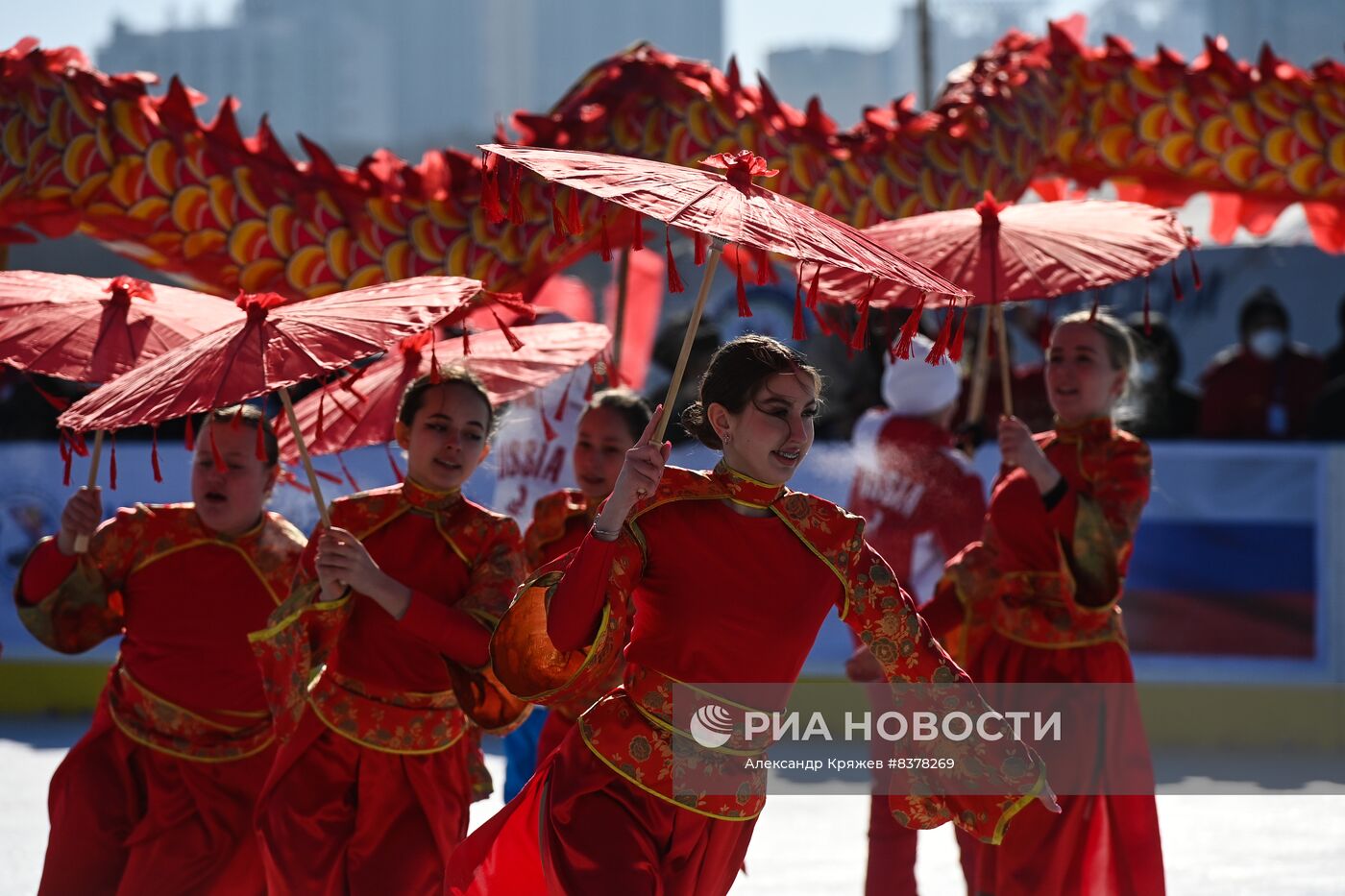 Российско-китайский фестиваль зимних видов спорта. Ралли на льду Амура