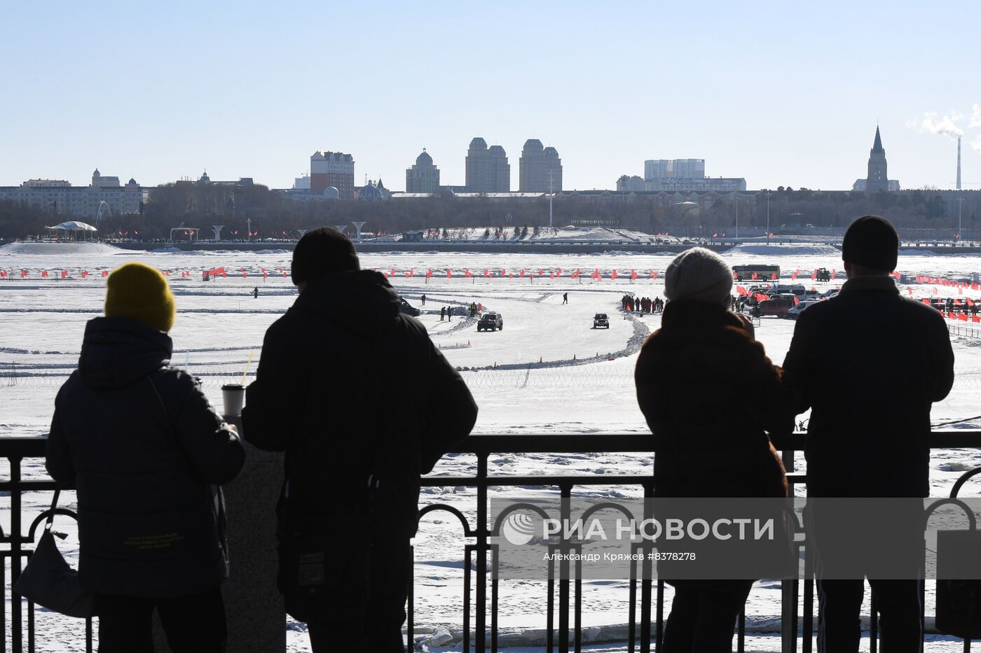 Российско-китайский фестиваль зимних видов спорта. Ралли на льду Амура