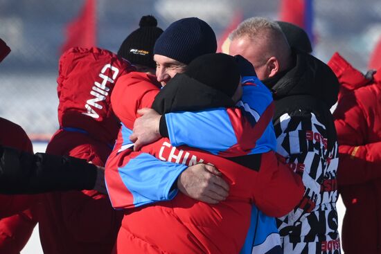 Российско-китайский фестиваль зимних видов спорта. Ралли на льду Амура