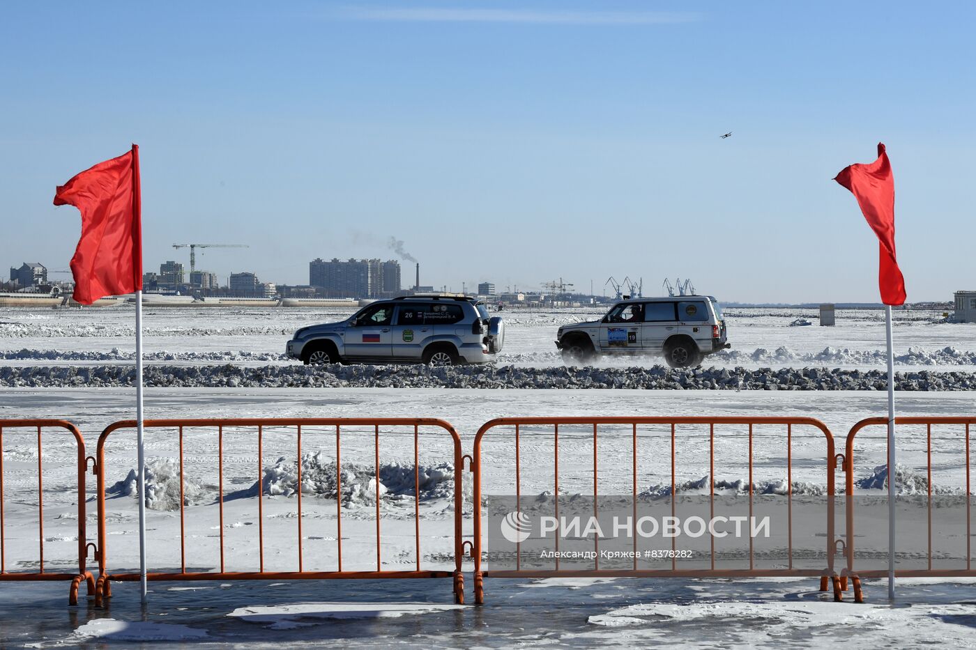 Российско-китайский фестиваль зимних видов спорта. Ралли на льду Амура