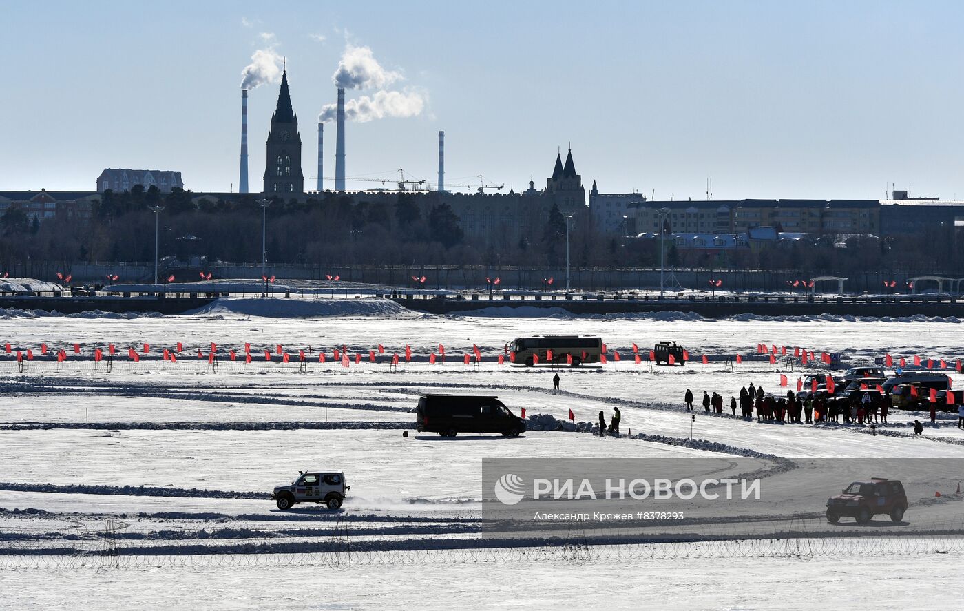 Российско-китайский фестиваль зимних видов спорта. Ралли на льду Амура