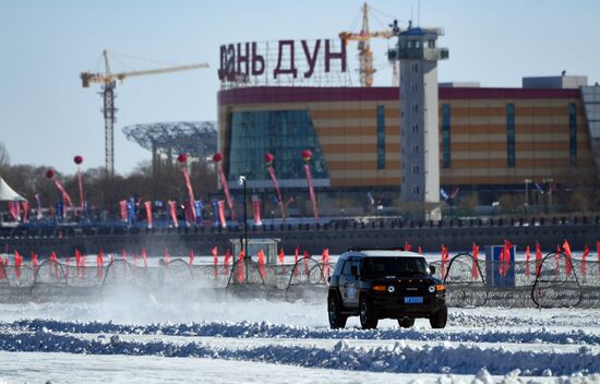 Российско-китайский фестиваль зимних видов спорта. Ралли на льду Амура