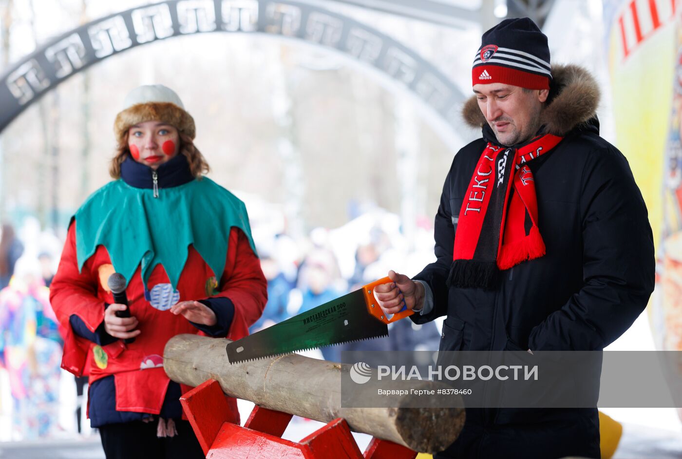 Празднование Масленицы в регионах России