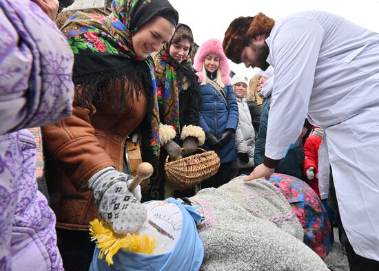 Празднование Масленицы в странах СНГ