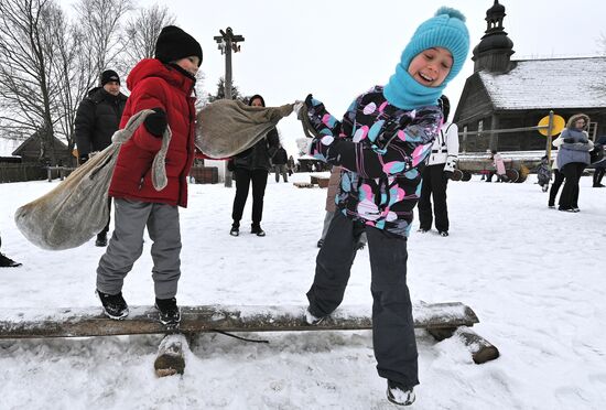Празднование Масленицы в странах СНГ