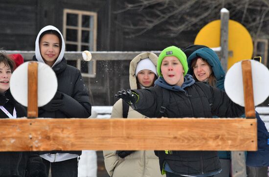 Празднование Масленицы в странах СНГ