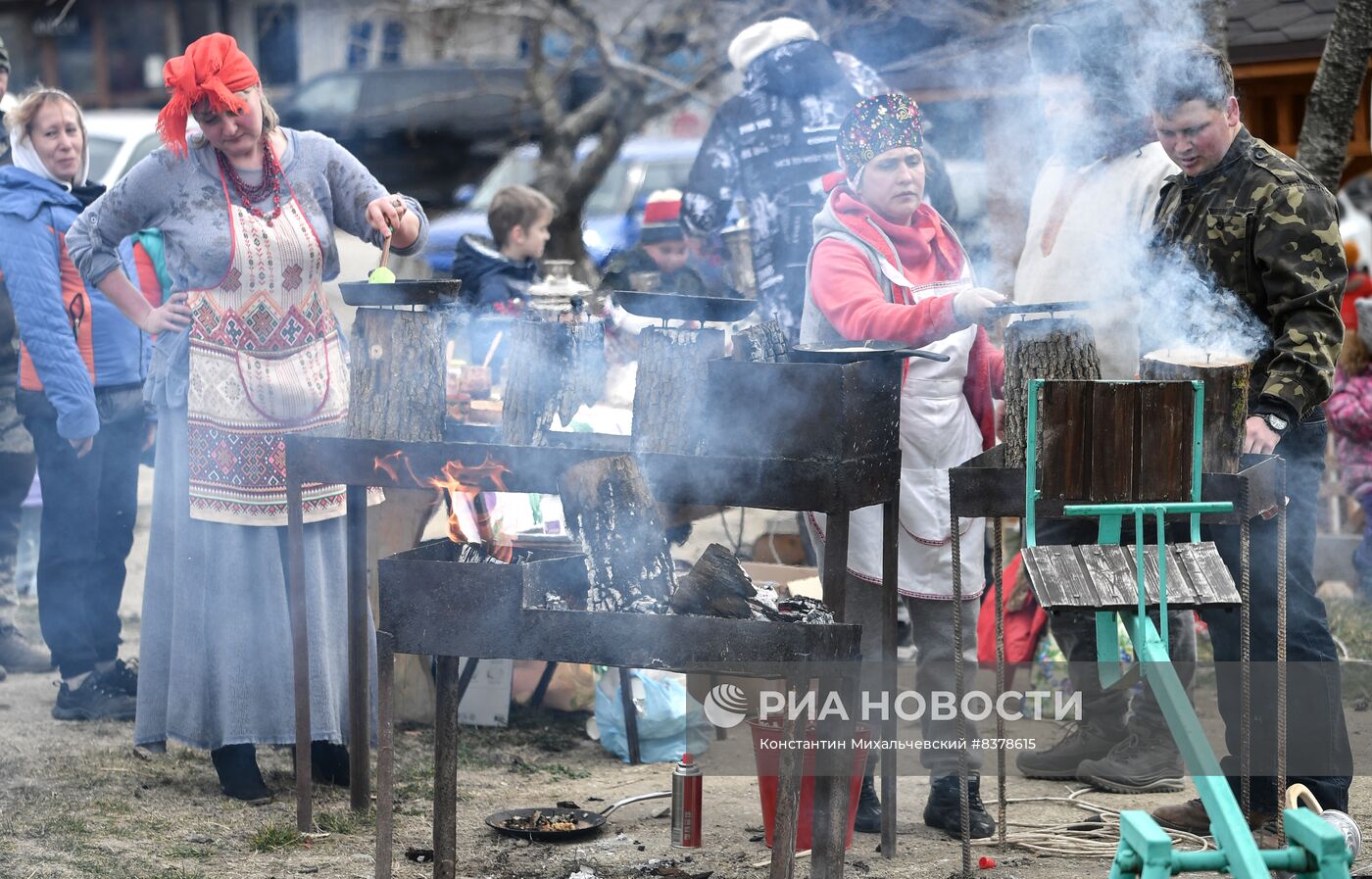 Празднование Масленицы в регионах России