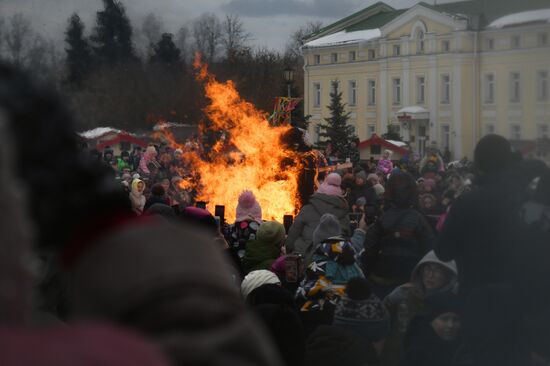 Масленица в Суздале