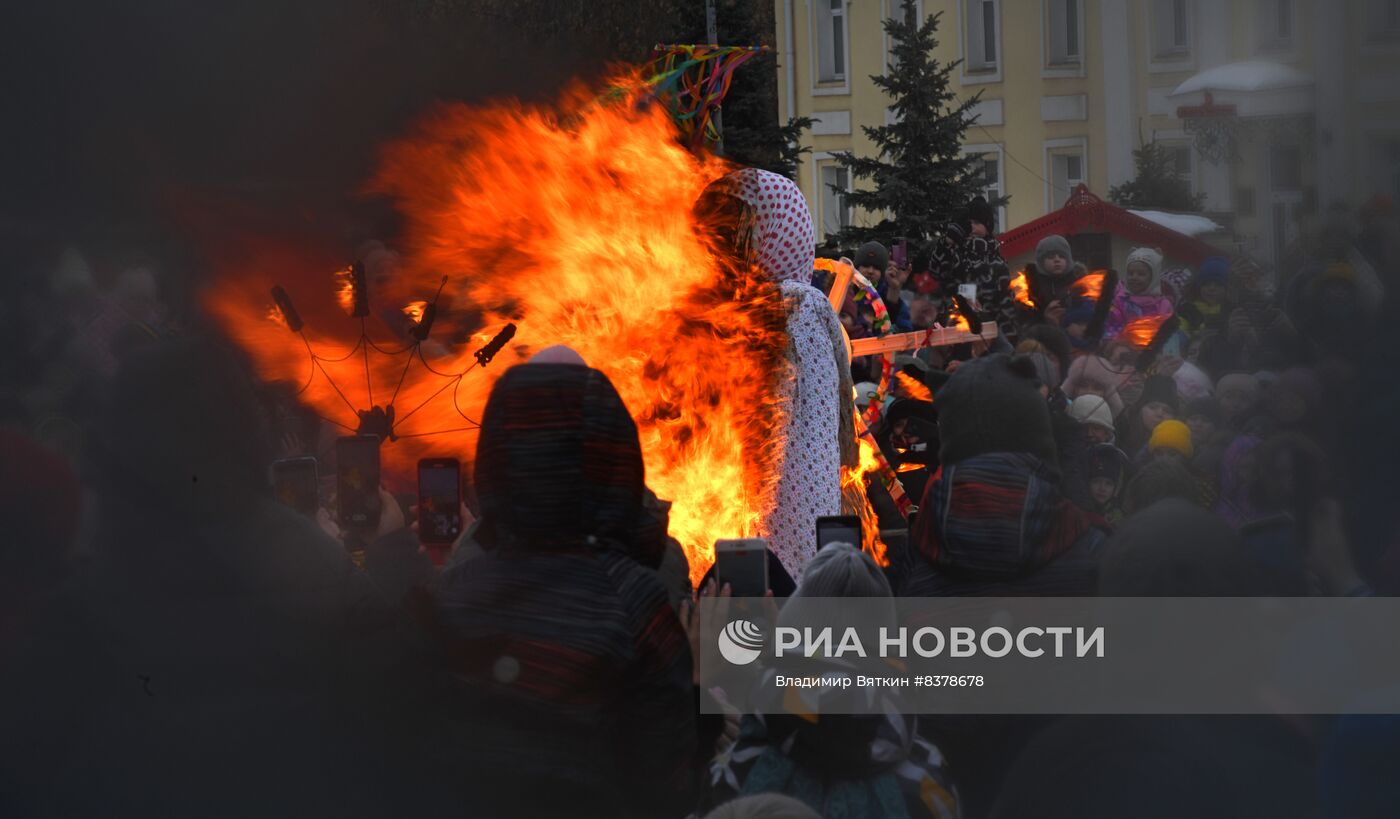 Масленица в Суздале