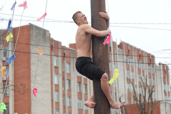 Празднование Масленицы в странах СНГ