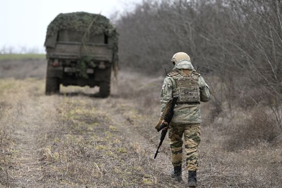 Работа артиллерийских расчетов в зоне СВО