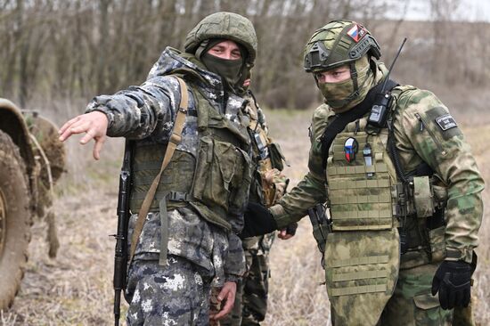 Работа артиллерийских расчетов в зоне СВО