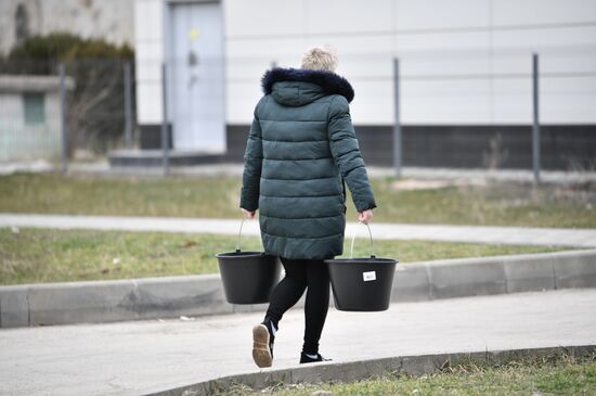 Подвоз питьевой воды для жителей Евпатории