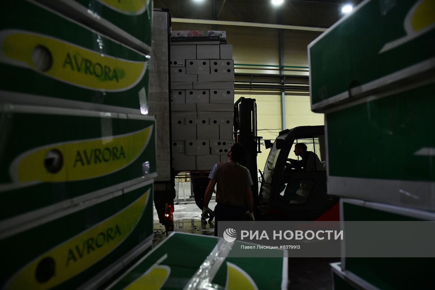 Поставка цветов к 8 Марта в Екатеринбург