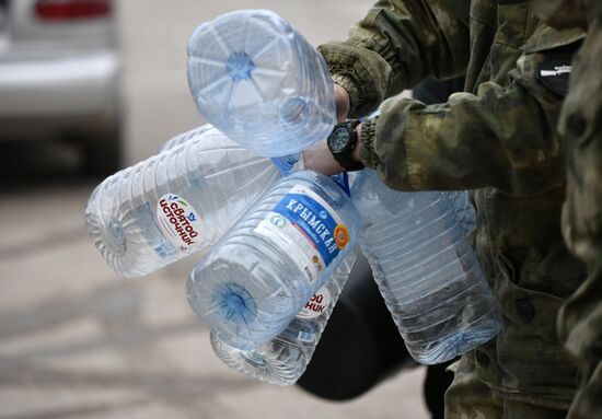 Подвоз питьевой воды для жителей Евпатории