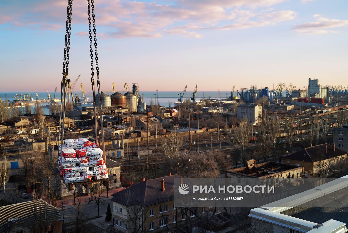 Повседневная жизнь в Мариуполе