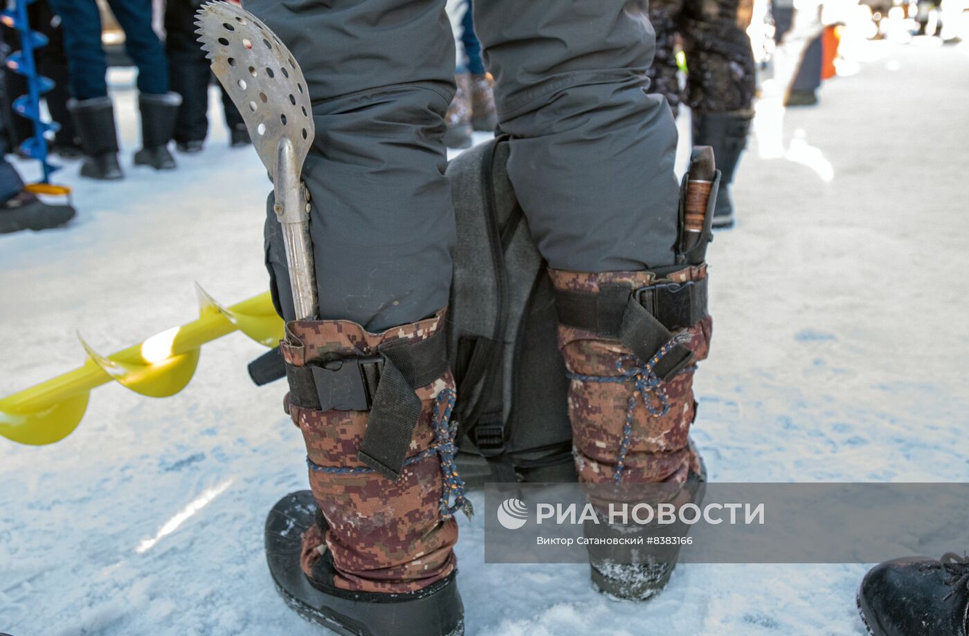 Фестиваль рыбалки на льду "Клевая Колыма" в Магадане
