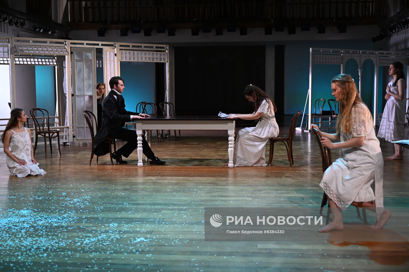 Спектакль "Чудный сон Татьяны" в театре "Школа драматического искусства"