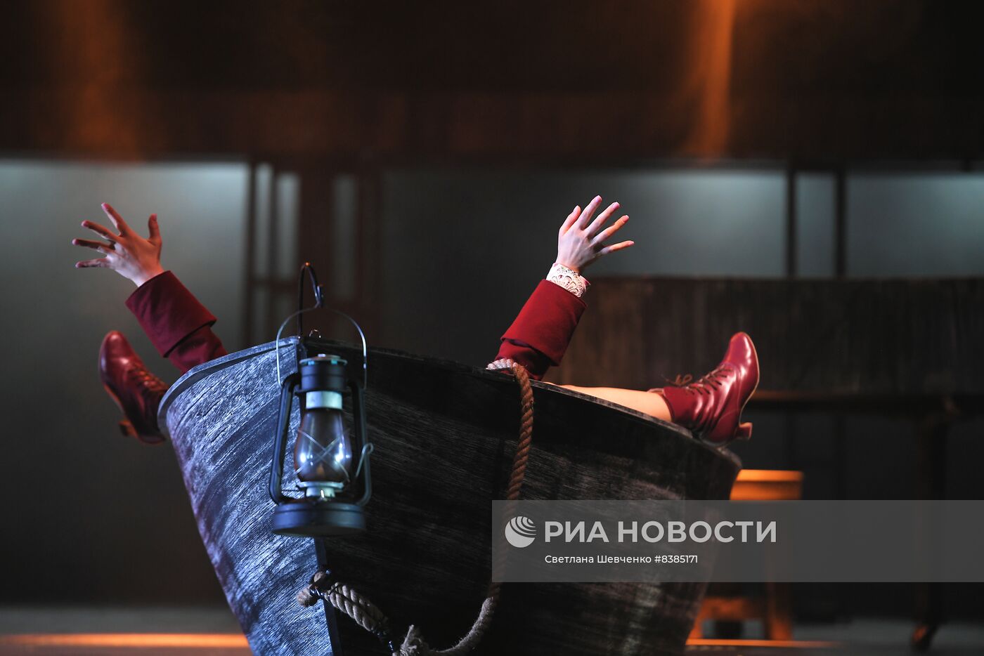 Спектакль "Тихий Дон" в театре "Русская песня"