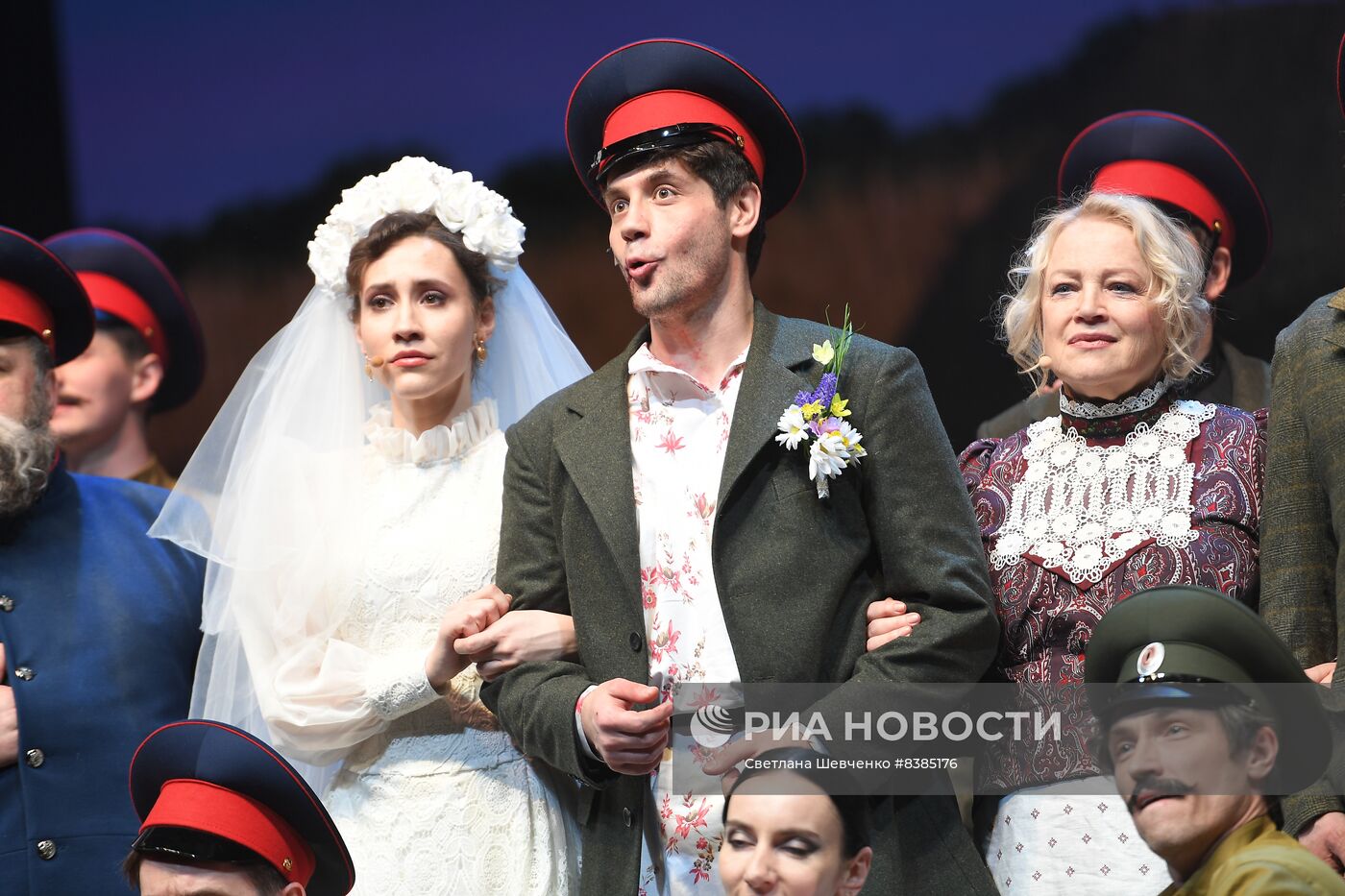Спектакль "Тихий Дон" в театре "Русская песня"