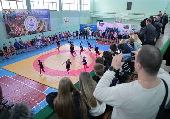 Юношеские спортивные соревнования в Луганске