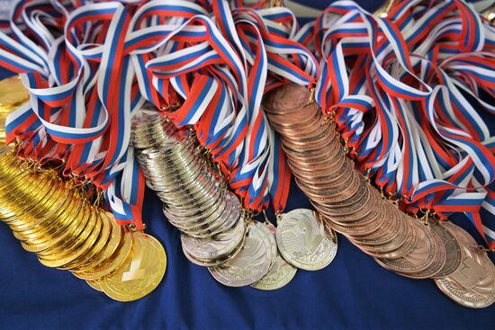 Юношеские спортивные соревнования в Луганске