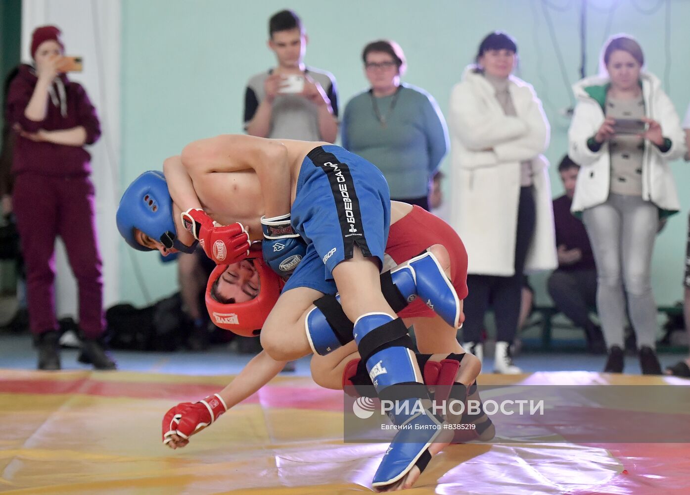 Юношеские спортивные соревнования в Луганске