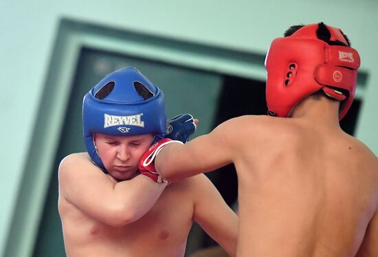 Юношеские спортивные соревнования в Луганске