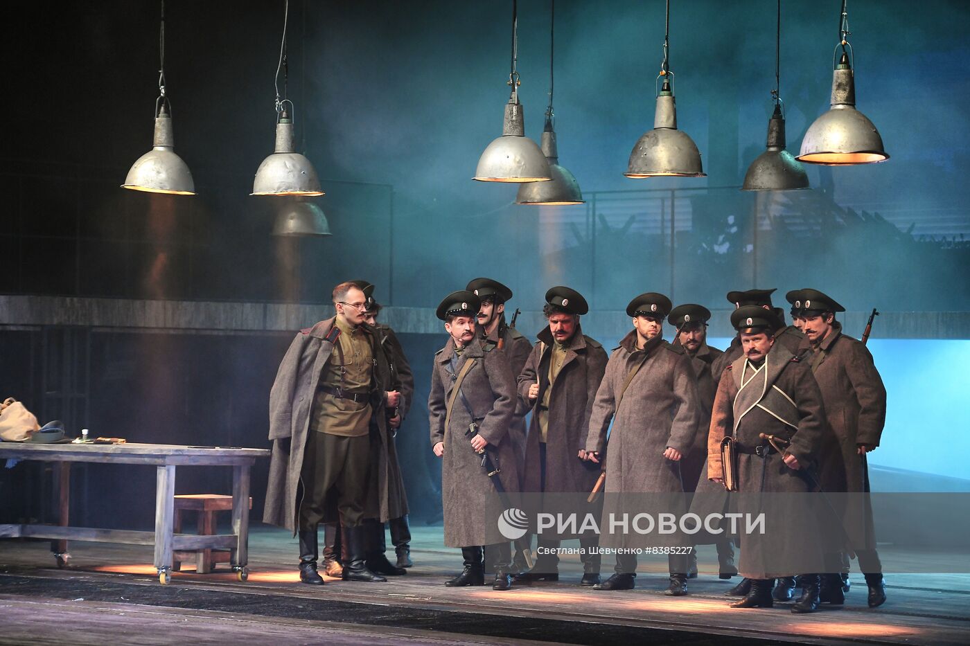Спектакль "Тихий Дон" в театре "Русская песня"