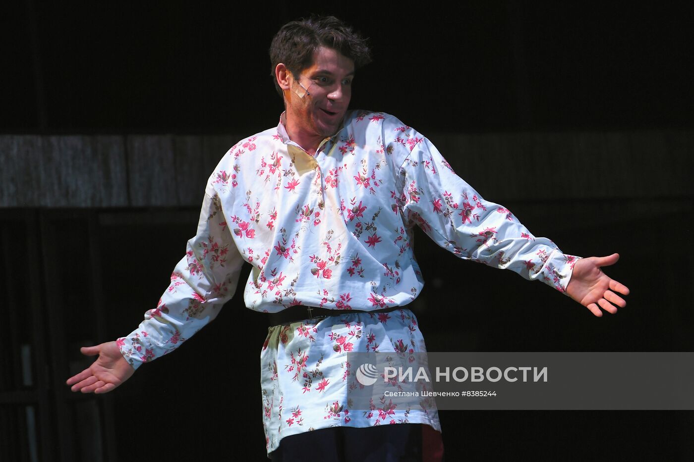 Спектакль "Тихий Дон" в театре "Русская песня"