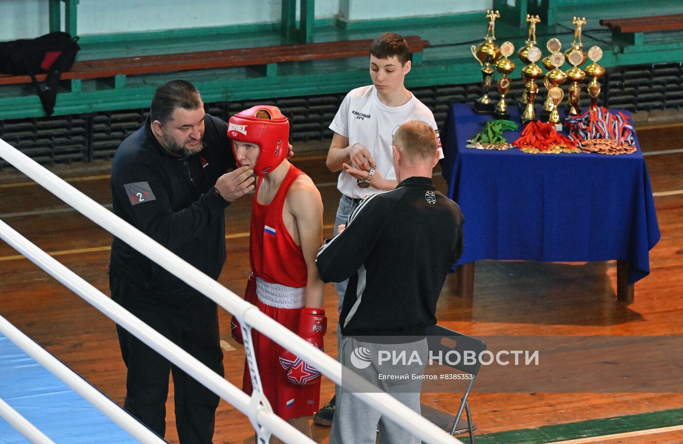 Юношеские спортивные соревнования в Луганске